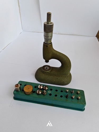 Genuine vintage watchmaker - vintage, watchmaker's