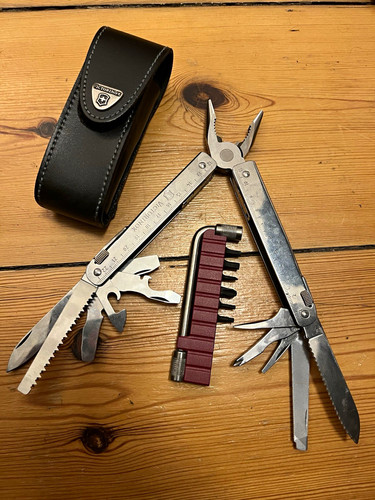 Victorinox swisstool plus - victorinox,