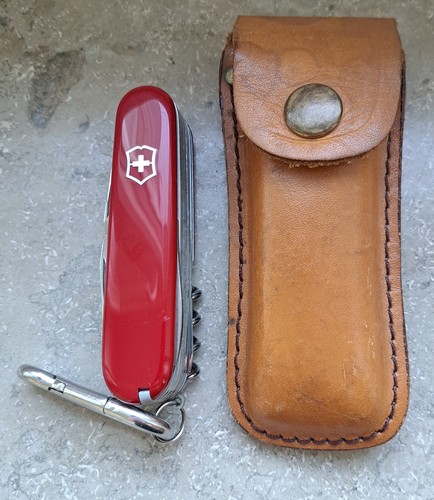 Victorinox swiss army knife - swiss,